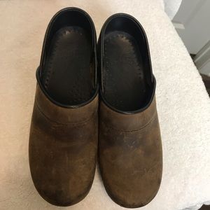 Dansko Size 37